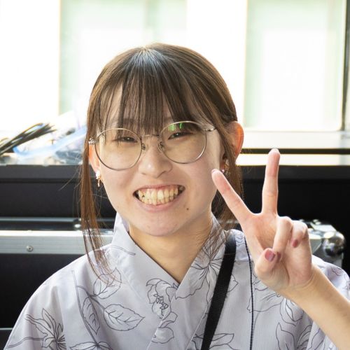 安藤